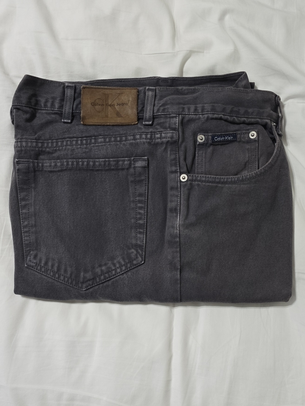 Calvin Klein Men’s Charcoal Gray Slim Straight Jeans